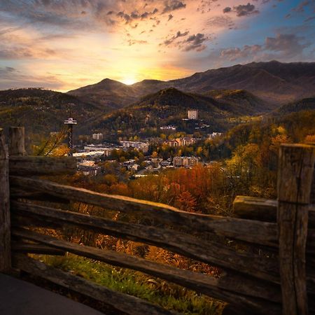 Highland Dream, Hot Tub, 1089 Free Tickets Each Paid Day, Dollywood And More Sevierville Exteriör bild